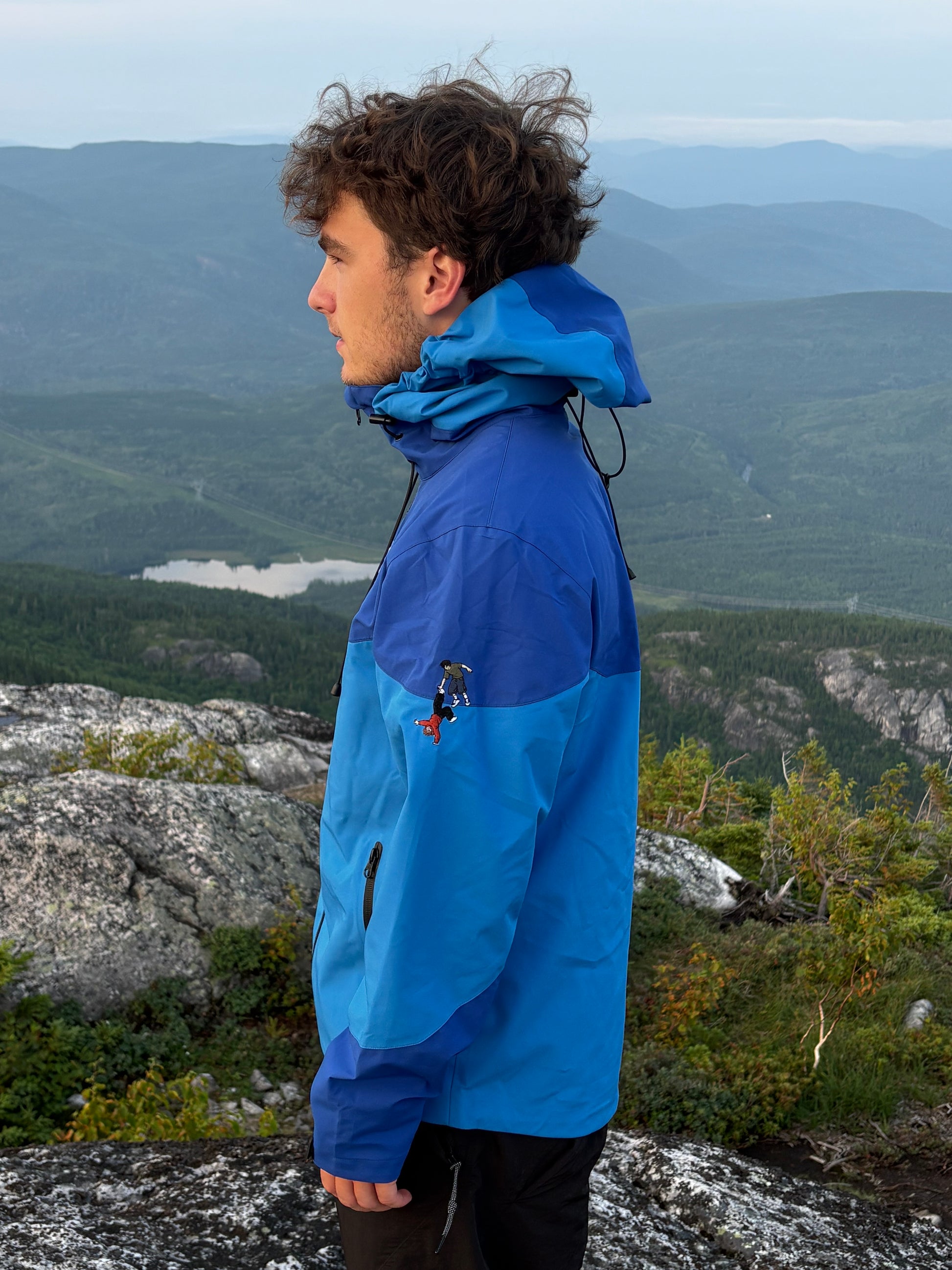 SHELL JACKET - BLUE