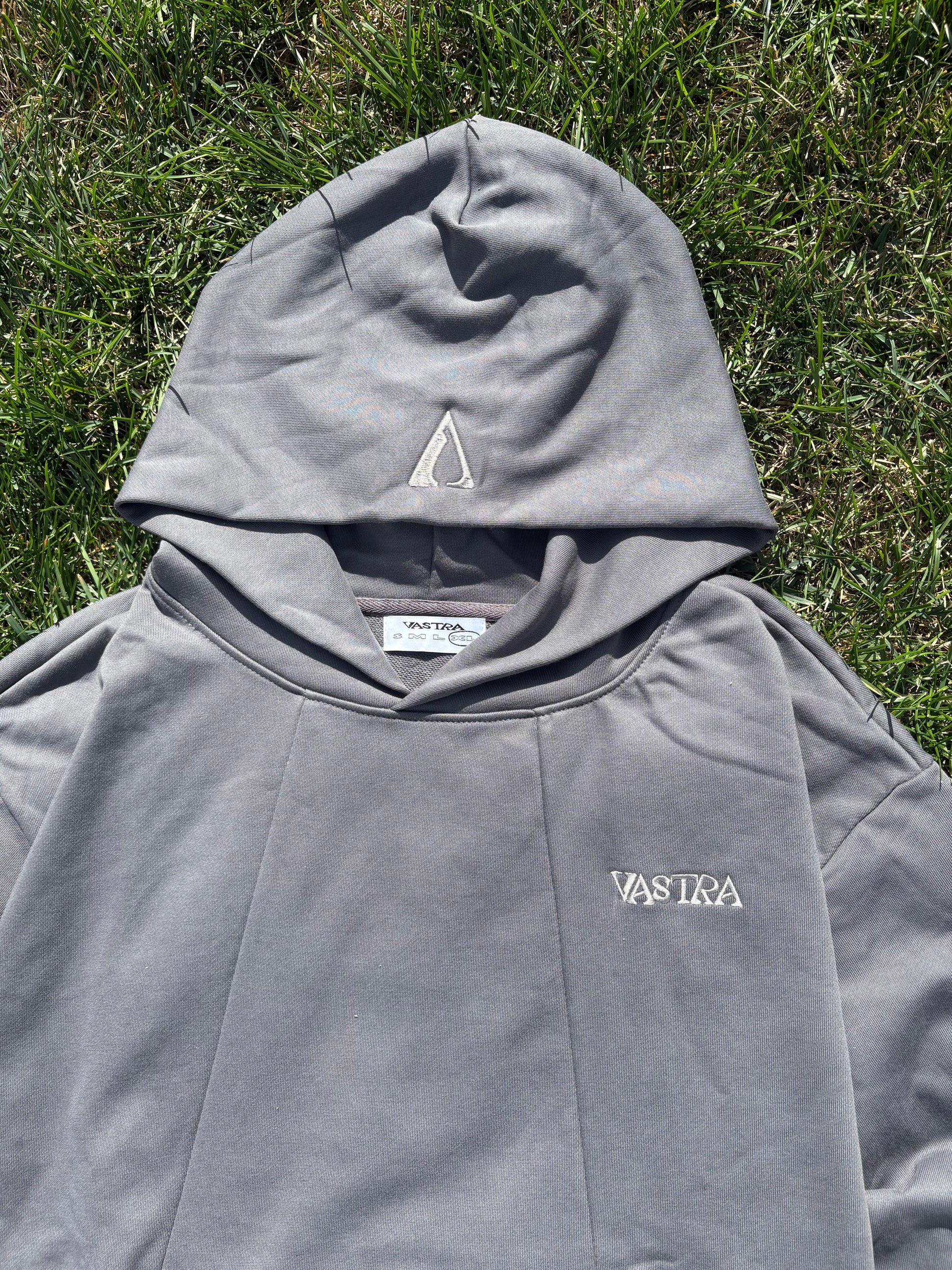 HOODIE - Grey