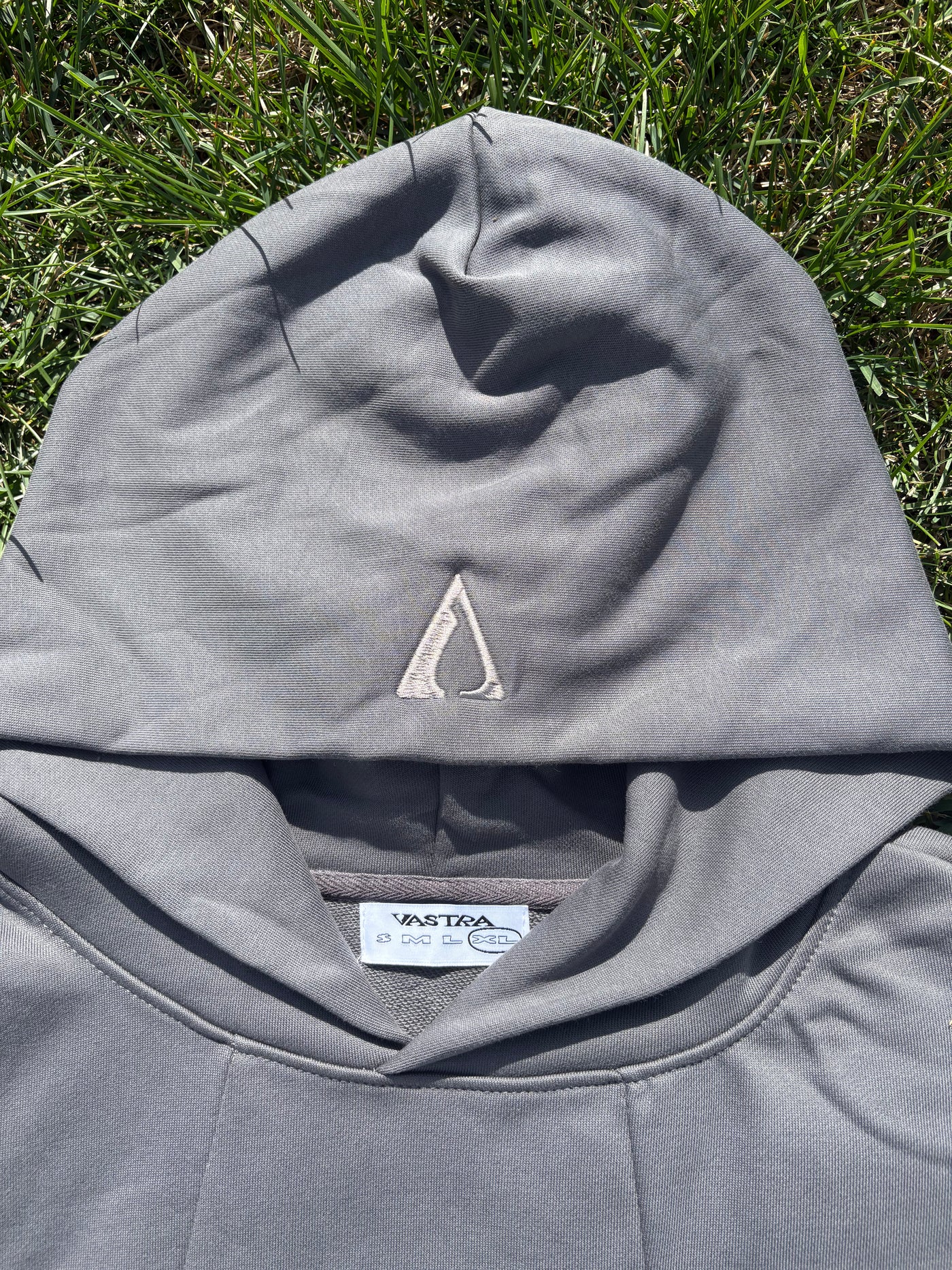 HOODIE - Grey